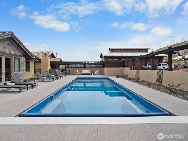 5814 Colockum Road, Malaga, WA 98828