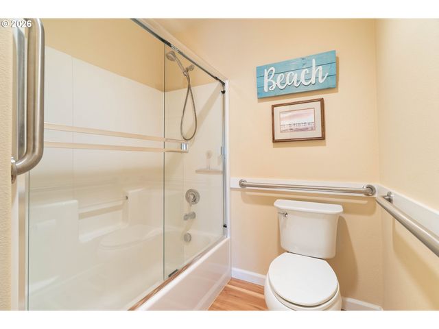 4901 SUMMERLINN Way, West Linn, OR 97068