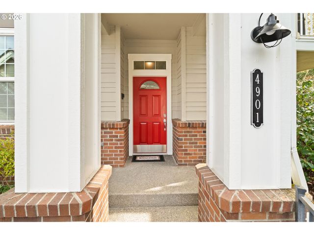 4901 SUMMERLINN Way, West Linn, OR 97068