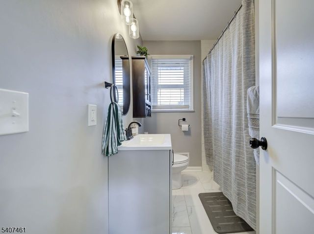 1140 Saint John St, Manville Boro, NJ 08835