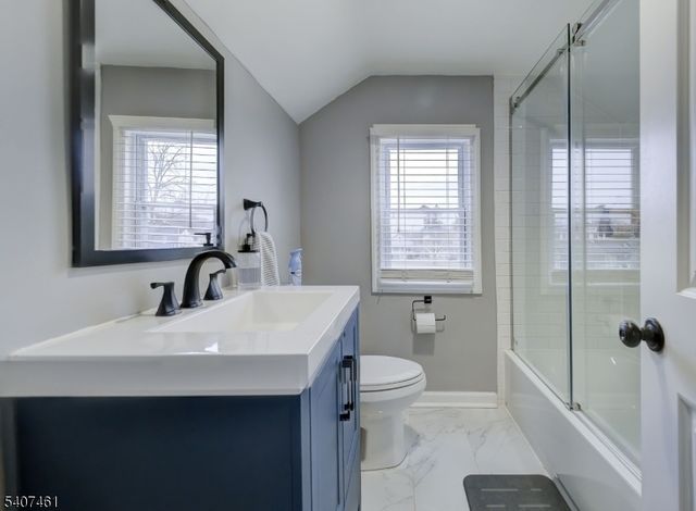 1140 Saint John St, Manville Boro, NJ 08835