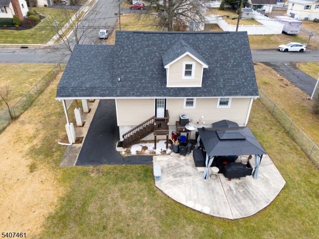 1140 Saint John St, Manville Boro, NJ 08835