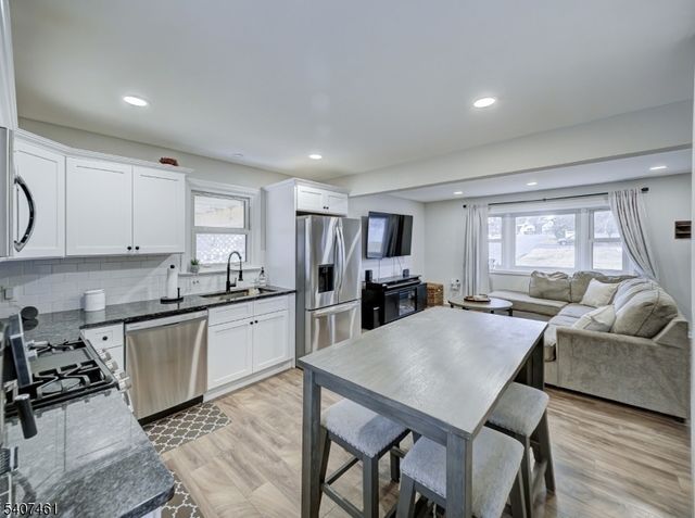 1140 Saint John St, Manville Boro, NJ 08835