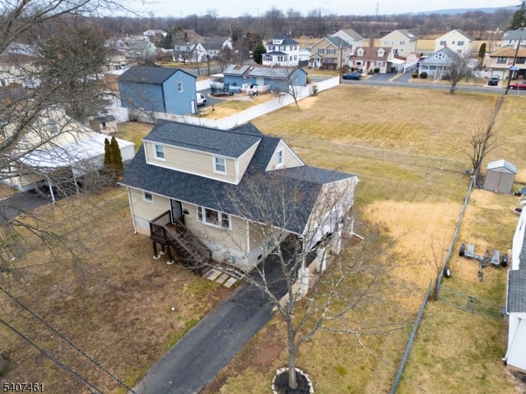 1140 Saint John St, Manville Boro, NJ 08835