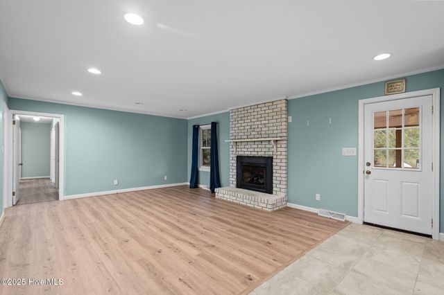 102 La Salle Street, Wilmington, NC 28411