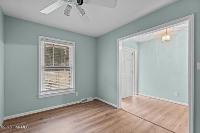 102 La Salle Street, Wilmington, NC 28411