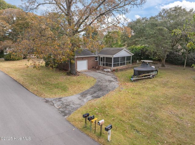 102 La Salle Street, Wilmington, NC 28411