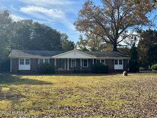 102 La Salle Street, Wilmington, NC 28411