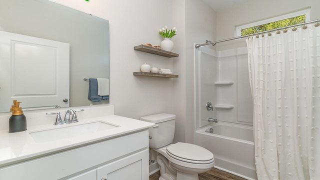 202 Bantry Ln., Conway, SC 29526