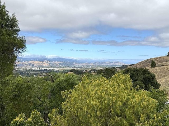 3175 Oak Leaf Court, Morgan Hill, CA 95037