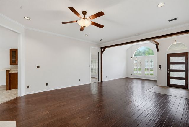 9108 High Oaks Drive, North Richland Hills, TX 76182