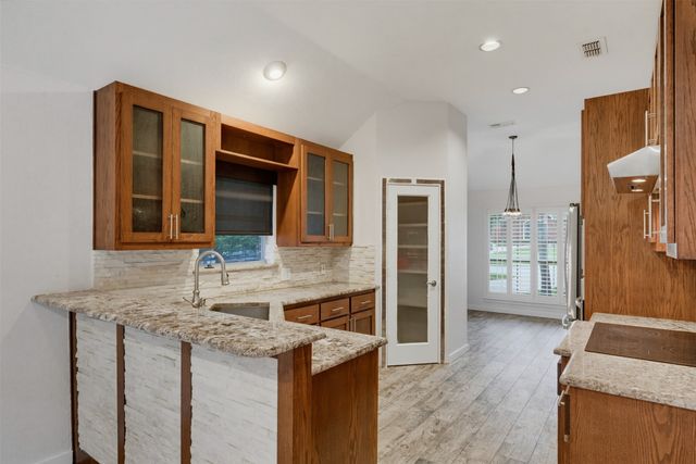 9108 High Oaks Drive, North Richland Hills, TX 76182