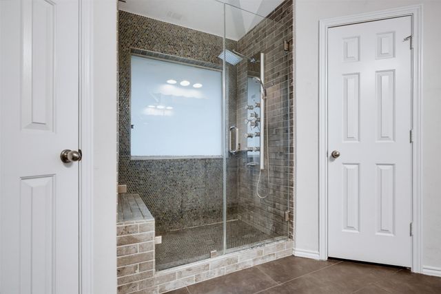 9108 High Oaks Drive, North Richland Hills, TX 76182