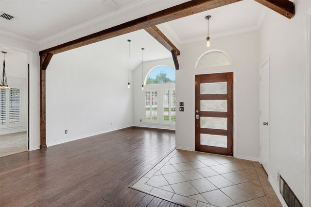 9108 High Oaks Drive, North Richland Hills, TX 76182