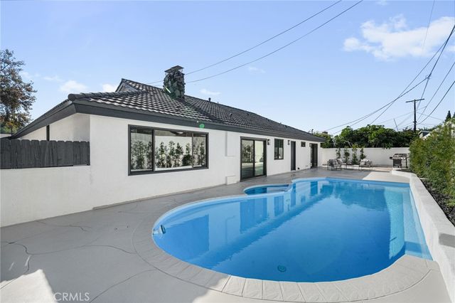 4401 E Fernwood, Orange, CA 92869