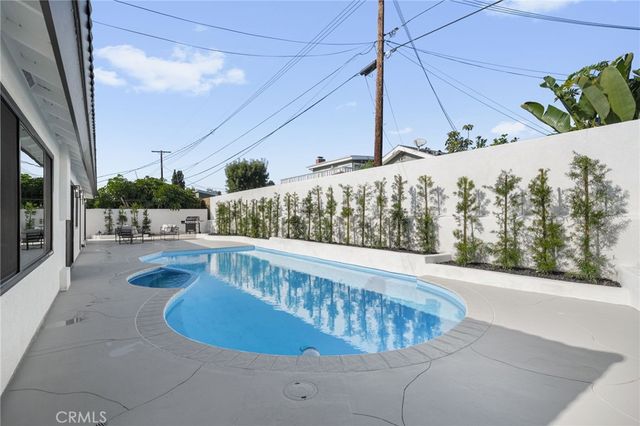 4401 E Fernwood, Orange, CA 92869