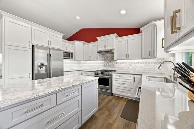 365 Linda Circle, Lino Lakes, MN 55014