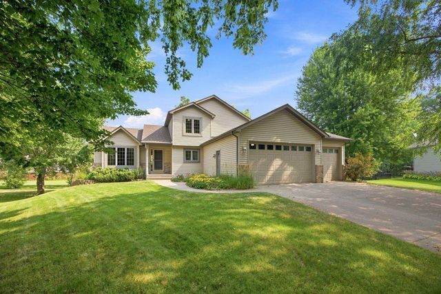 365 Linda Circle, Lino Lakes, MN 55014