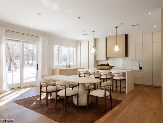 16 Paris Ave 14, Rockleigh Boro, NJ 07647