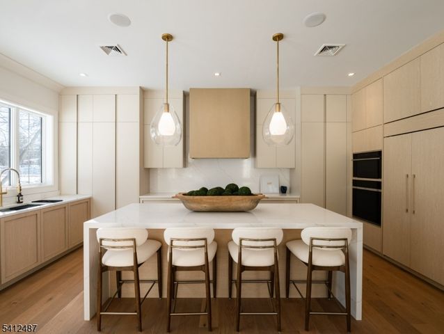 16 Paris Ave 14, Rockleigh Boro, NJ 07647