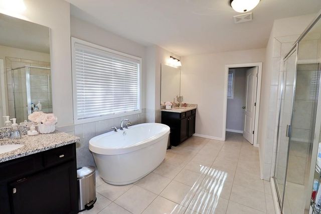 2532 Ozella SW Place, Atlanta, GA 30331