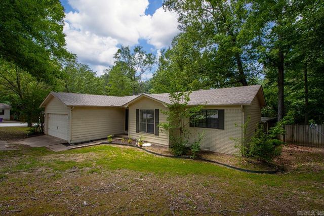 2101 Coral Tree Drive, Bryant, AR 72022