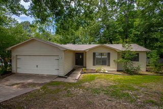 2101 Coral Tree Drive, Bryant, AR 72022