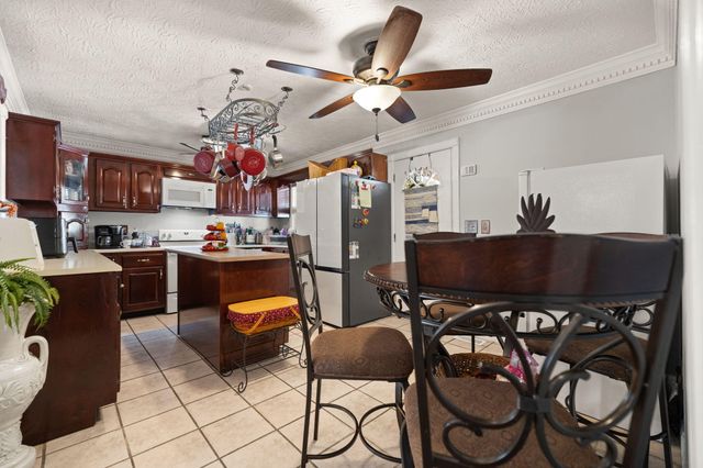 5212 N KY 11, Cannon, KY 40923