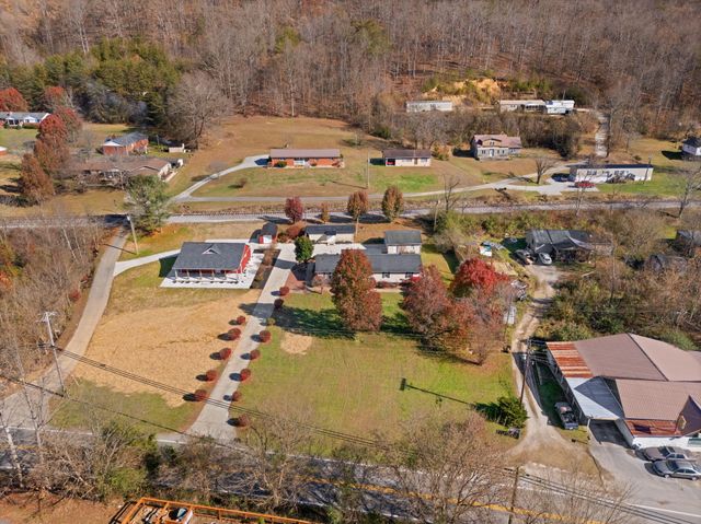 5212 N KY 11, Cannon, KY 40923