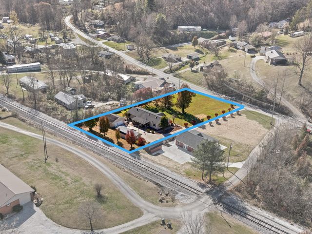 5212 N KY 11, Cannon, KY 40923