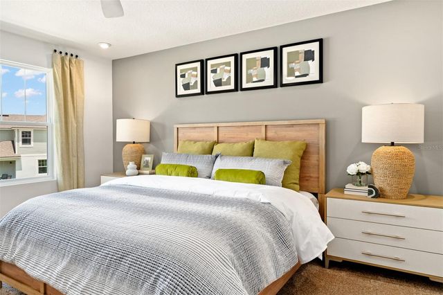 2808 CAMELLIA FLOWER STREET, Apopka, FL 32703