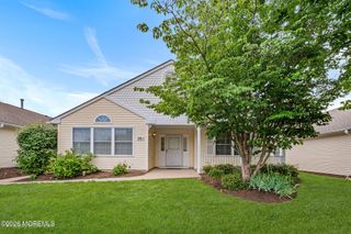 281 Mockingbird Drive, Monroe, NJ 08831