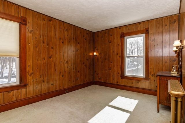 196 Chestnut Street, Gardner, MA 01440