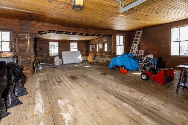 196 Chestnut Street, Gardner, MA 01440