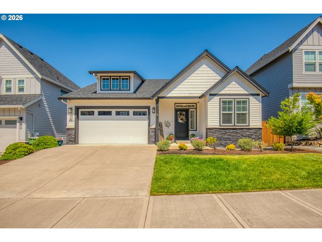 227 E TAYLOR Dr, Newberg, OR 97132