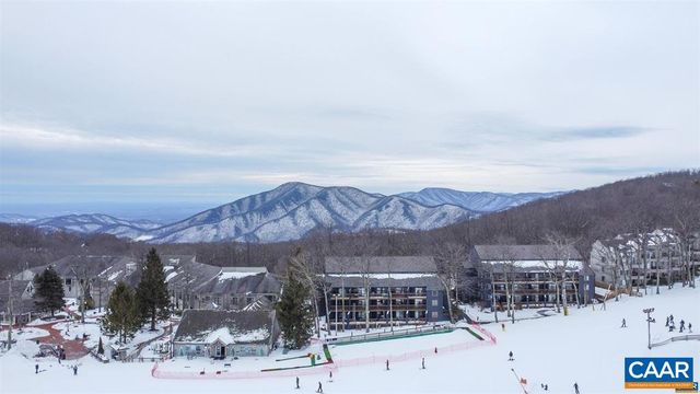 240 TIMBERS CONDOS, Wintergreen Resort, VA 22967