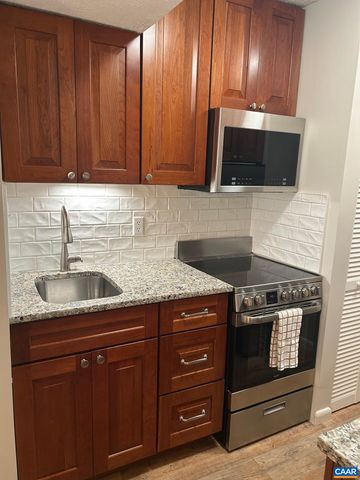 240 TIMBERS CONDOS, Wintergreen Resort, VA 22967