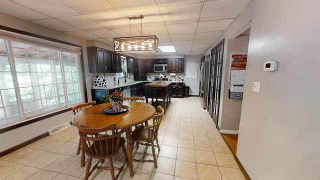 95 Van Buren Drive, Dalton, GA 30721