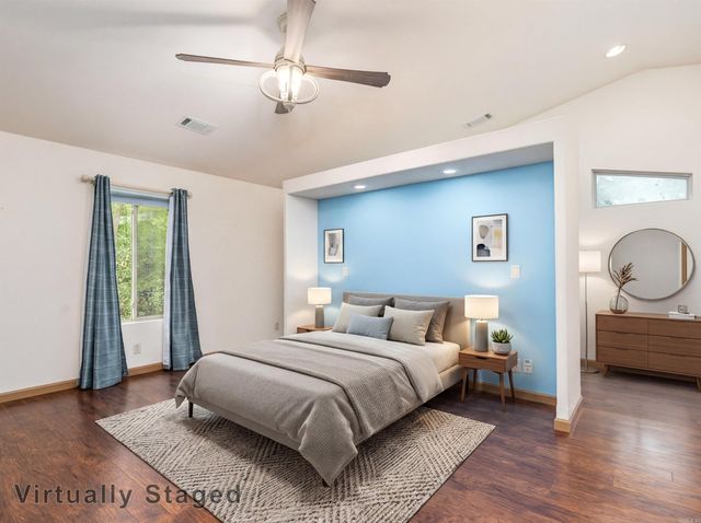 13 Belleza Way, Hot Springs Village, AR 71909