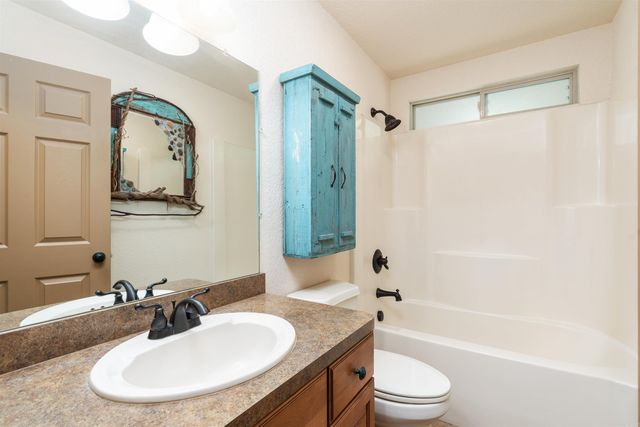 13 Belleza Way, Hot Springs Village, AR 71909