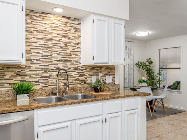 12919 Margit DR, Austin, TX 78729
