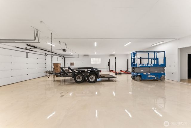3237 Gravelly Beach Loop NW, Olympia, WA 98502