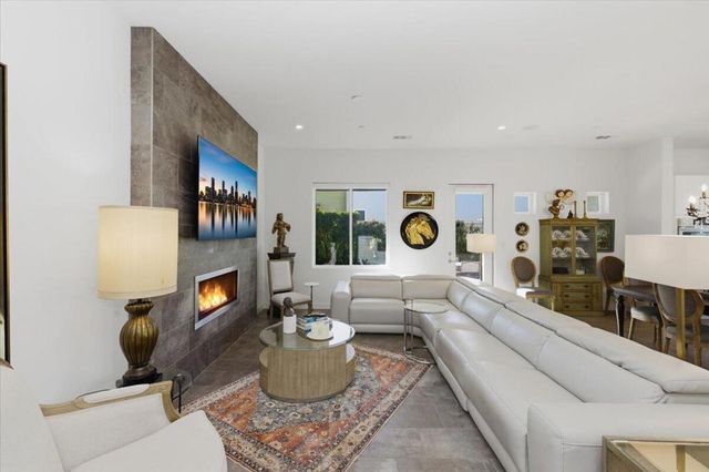 10 Iridium Way, Rancho Mirage, CA 92270