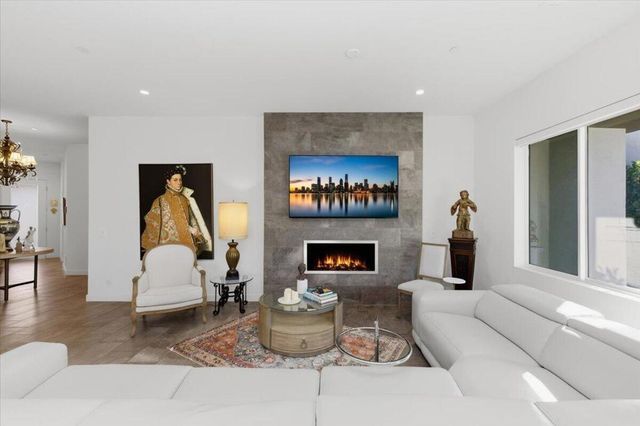 10 Iridium Way, Rancho Mirage, CA 92270