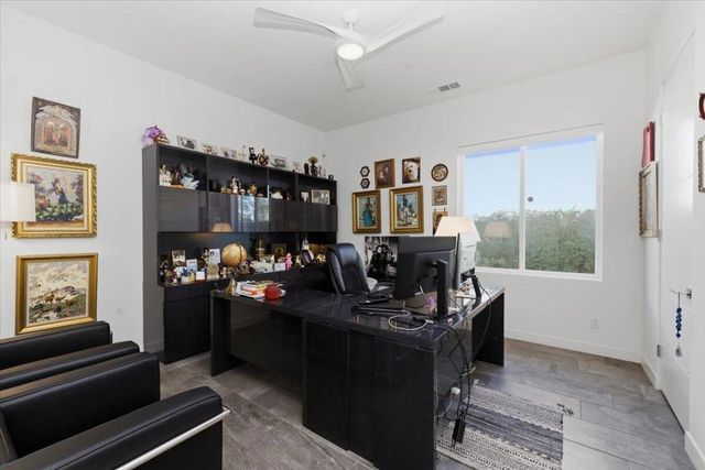 10 Iridium Way, Rancho Mirage, CA 92270