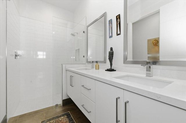 10 Iridium Way, Rancho Mirage, CA 92270