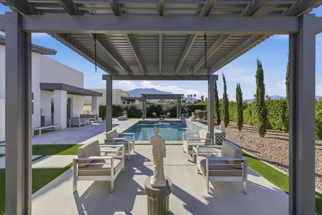 10 Iridium Way, Rancho Mirage, CA 92270