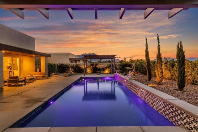 10 Iridium Way, Rancho Mirage, CA 92270