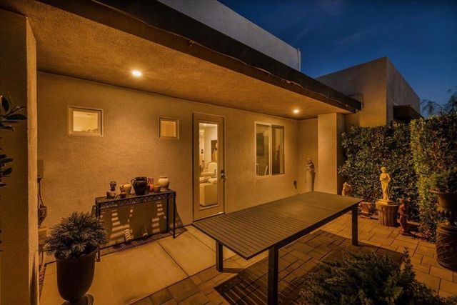 10 Iridium Way, Rancho Mirage, CA 92270