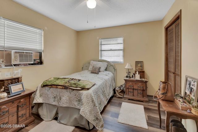 2341 Chapel Hill Drive, Deland, FL 32720